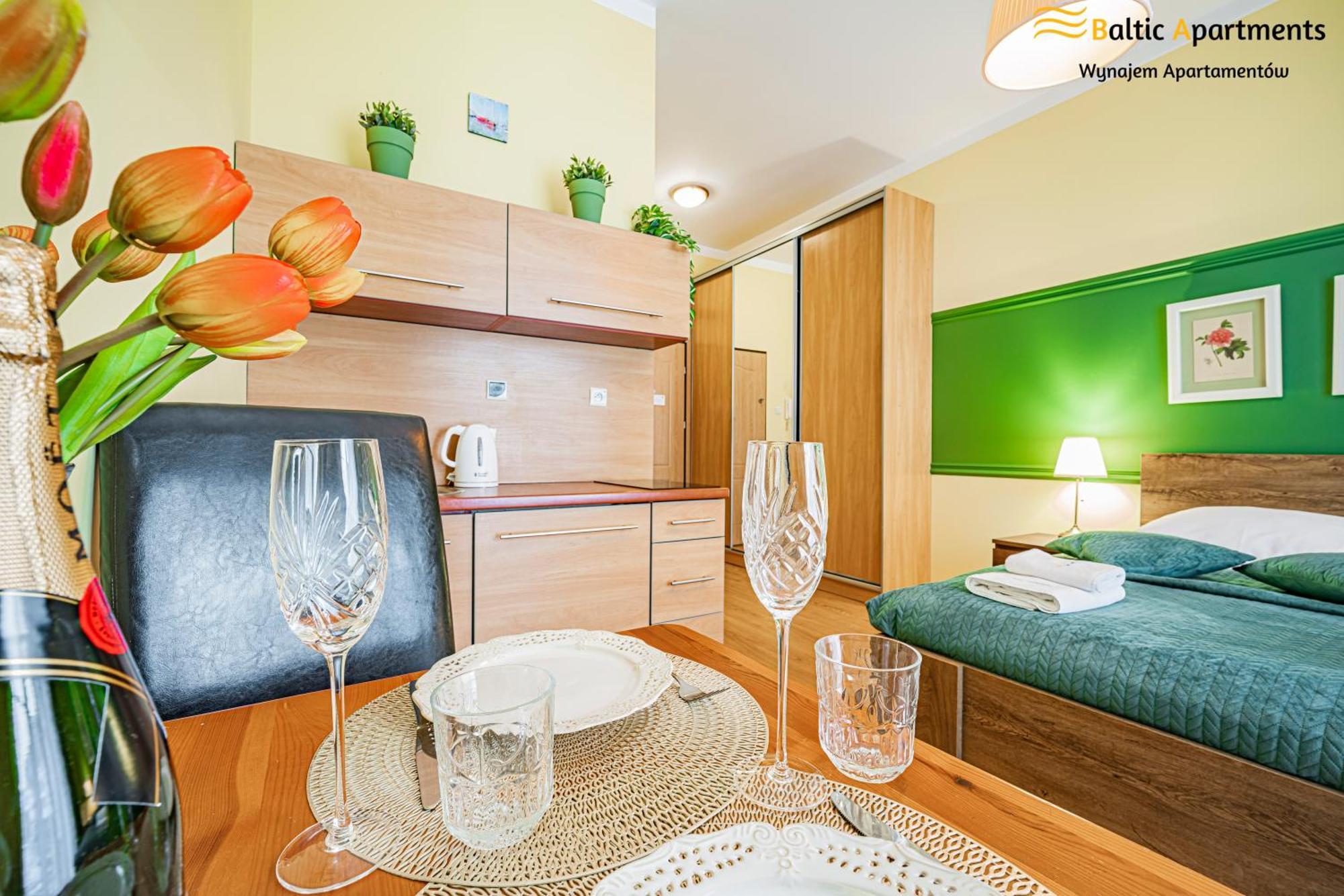 Baltic Apartments - Apartamenty Korony Piastow سفينويتشي المظهر الخارجي الصورة